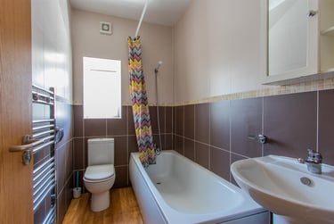 3 bed house, Richmond Crescent, City Centre, Cardiff, CF243AH - Image 8